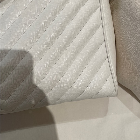 Yve saint Laurent white tote caviar - Picture 13 of 16
